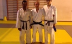 Remise de deux ceintures marron ce soir au dojo Albany